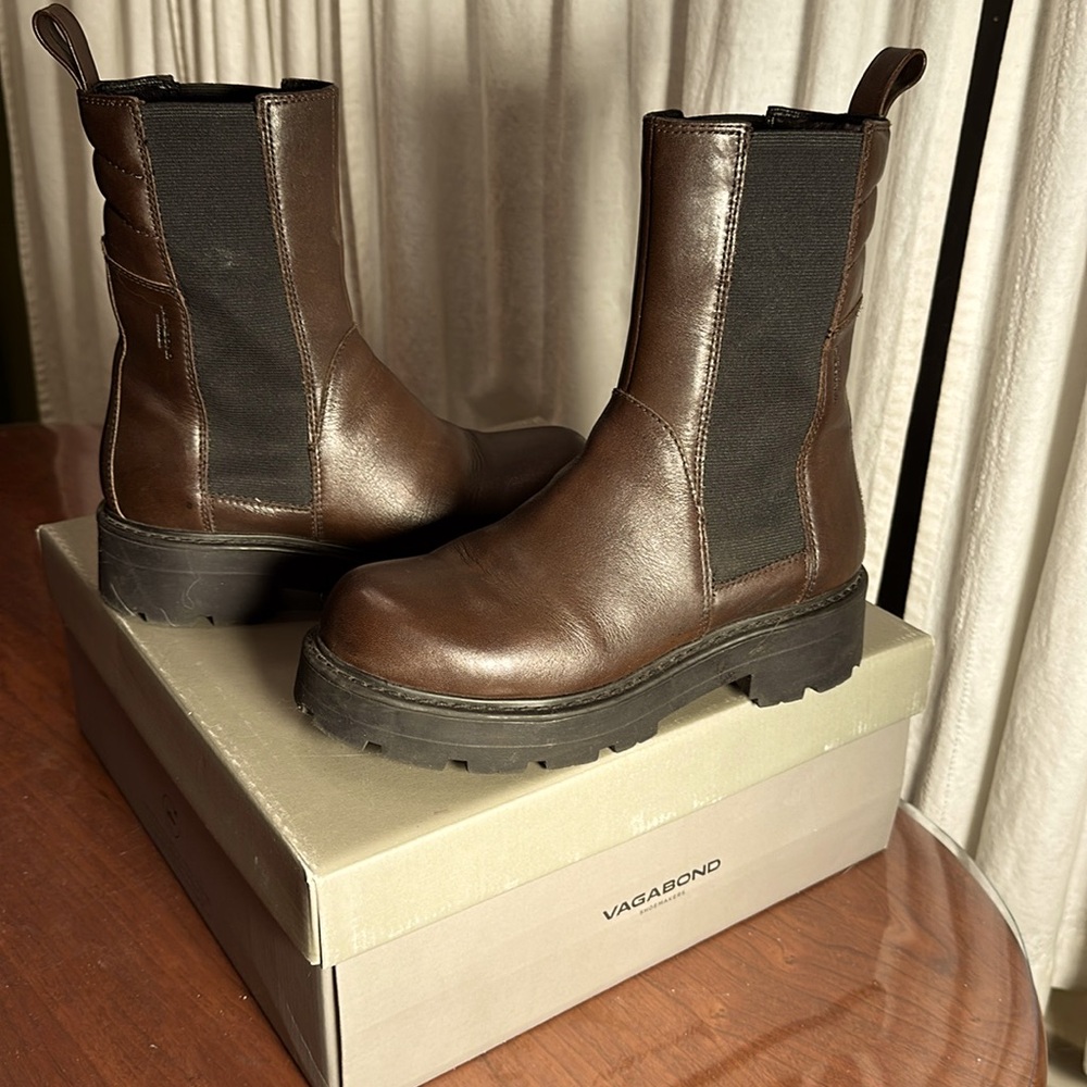 Vagabond Chunky Chelsea Boot, ex 35, brown